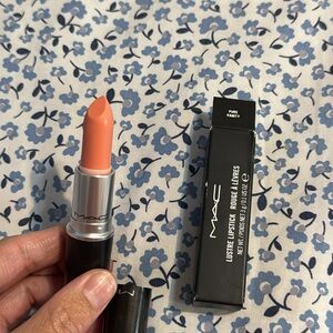 Mac LE Pure Vanity Lipstick